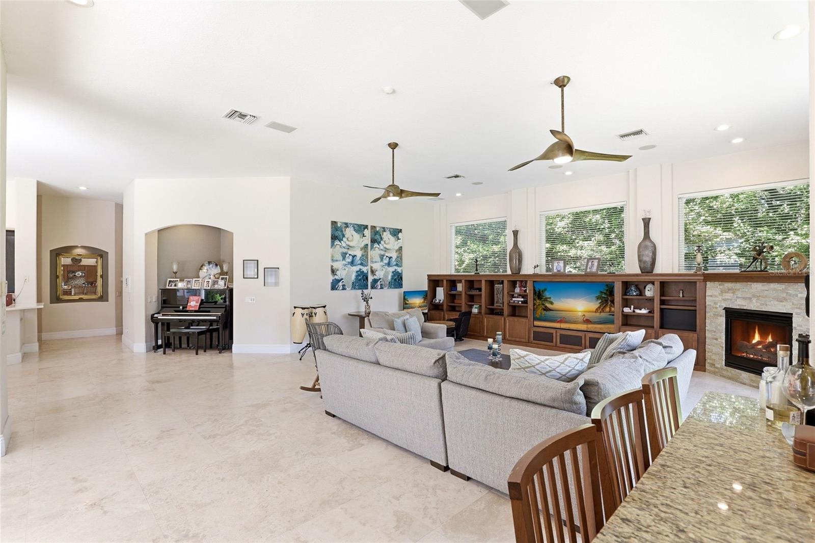 Image 10 of 58 For 9151 Point Cypress Drive