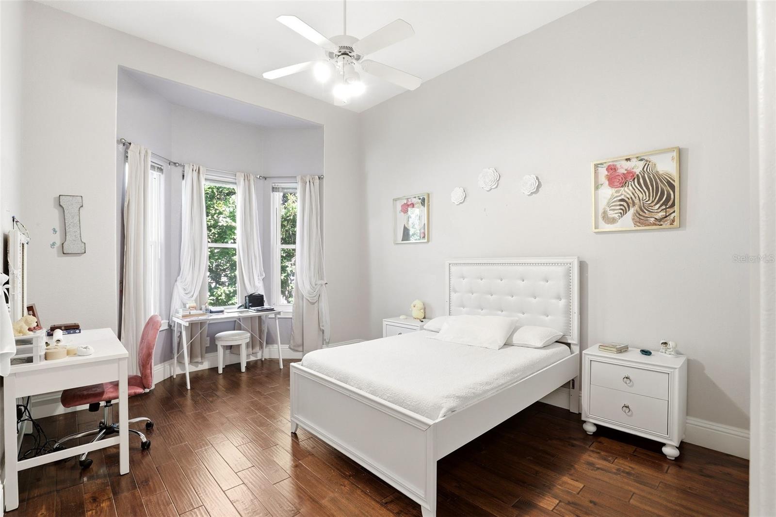 Image 26 of 58 For 9151 Point Cypress Drive