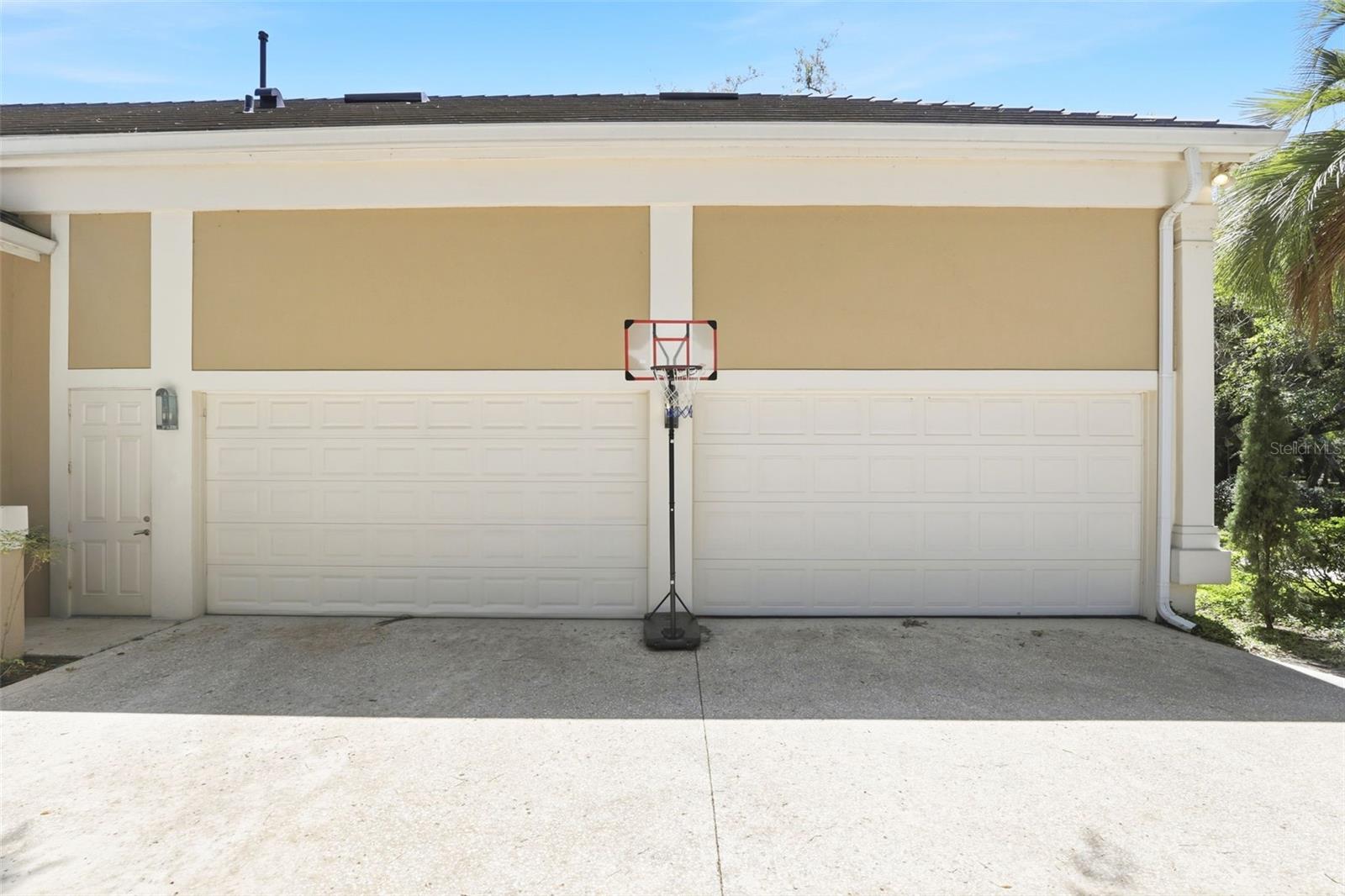 Image 49 of 58 For 9151 Point Cypress Drive