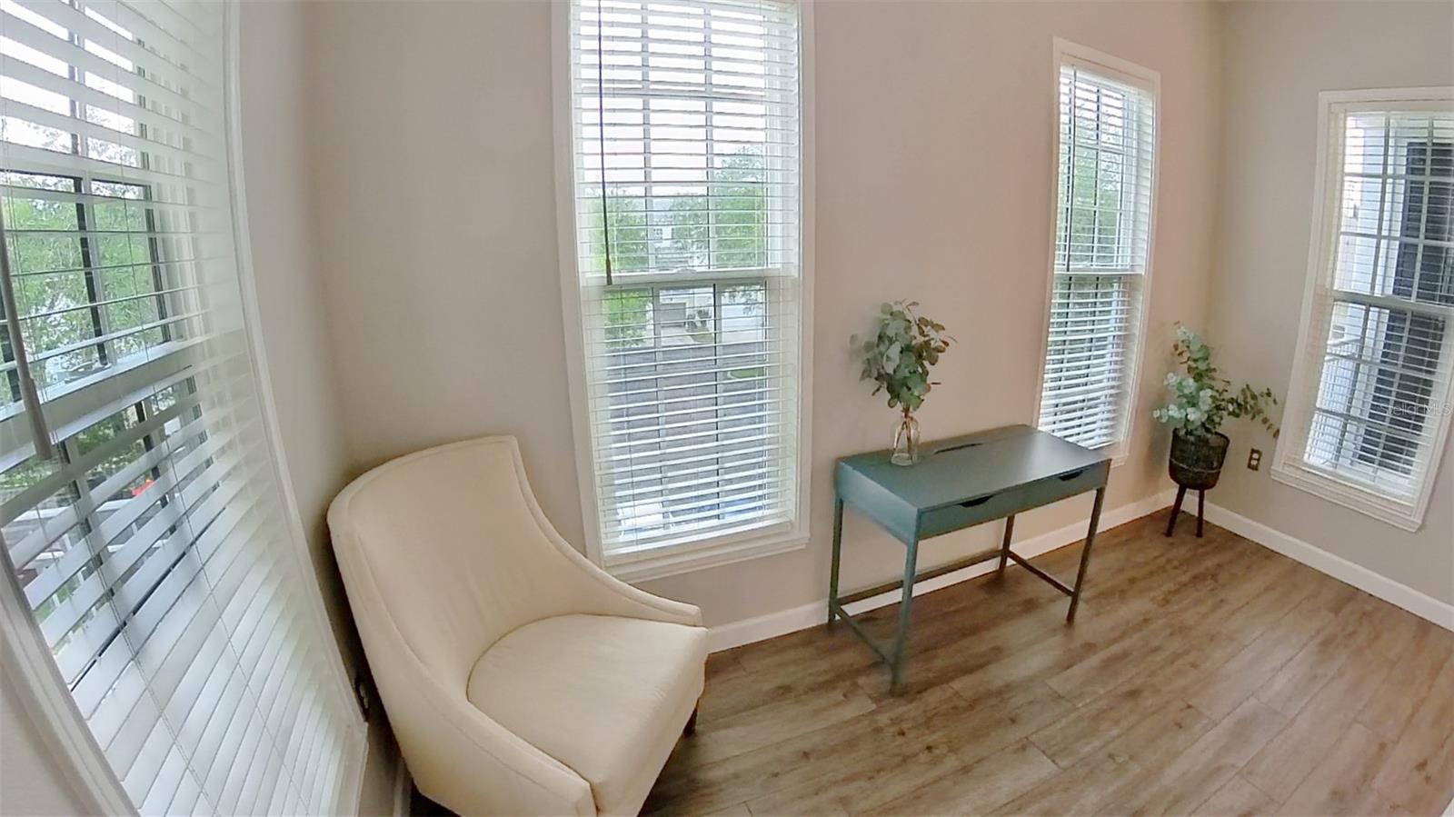 Image 27 of 54 For 315 Grand Magnolia Avenue 311