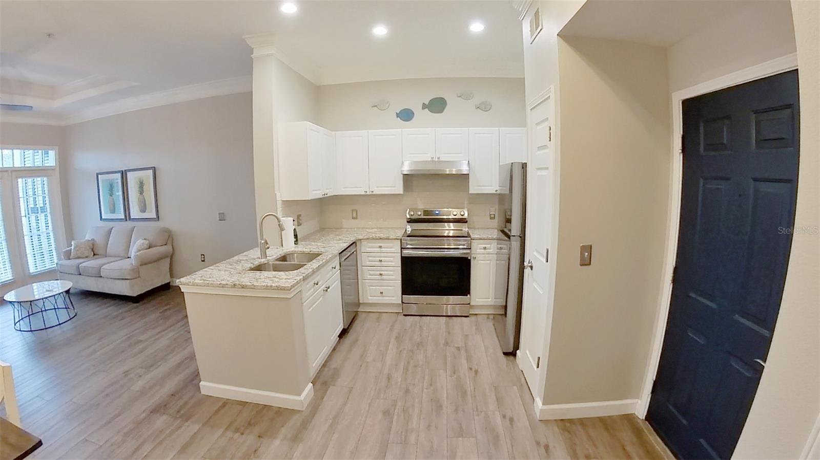 Image 37 of 54 For 315 Grand Magnolia Avenue 311