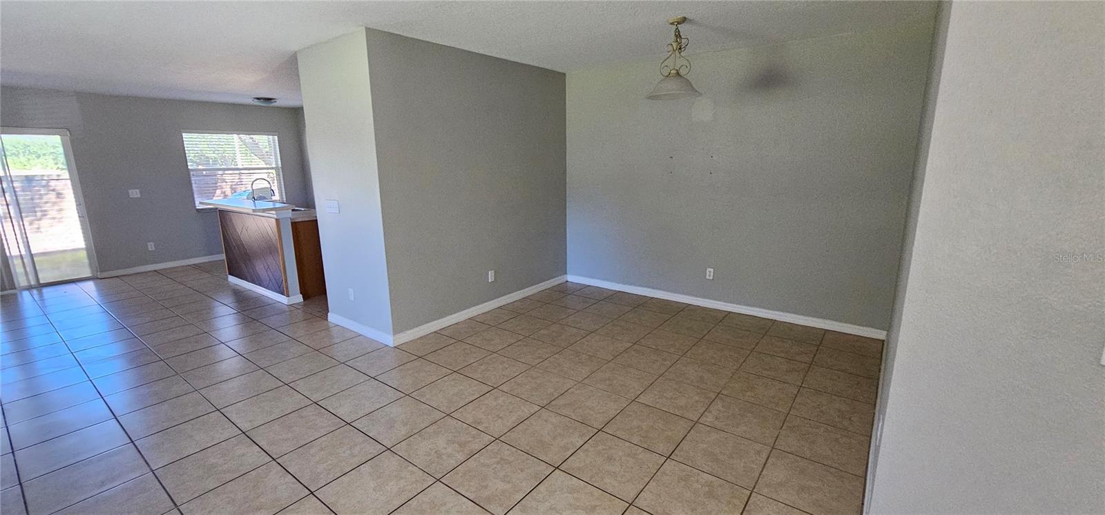 Image 4 of 14 For 776 Cresting Oak Circle 70