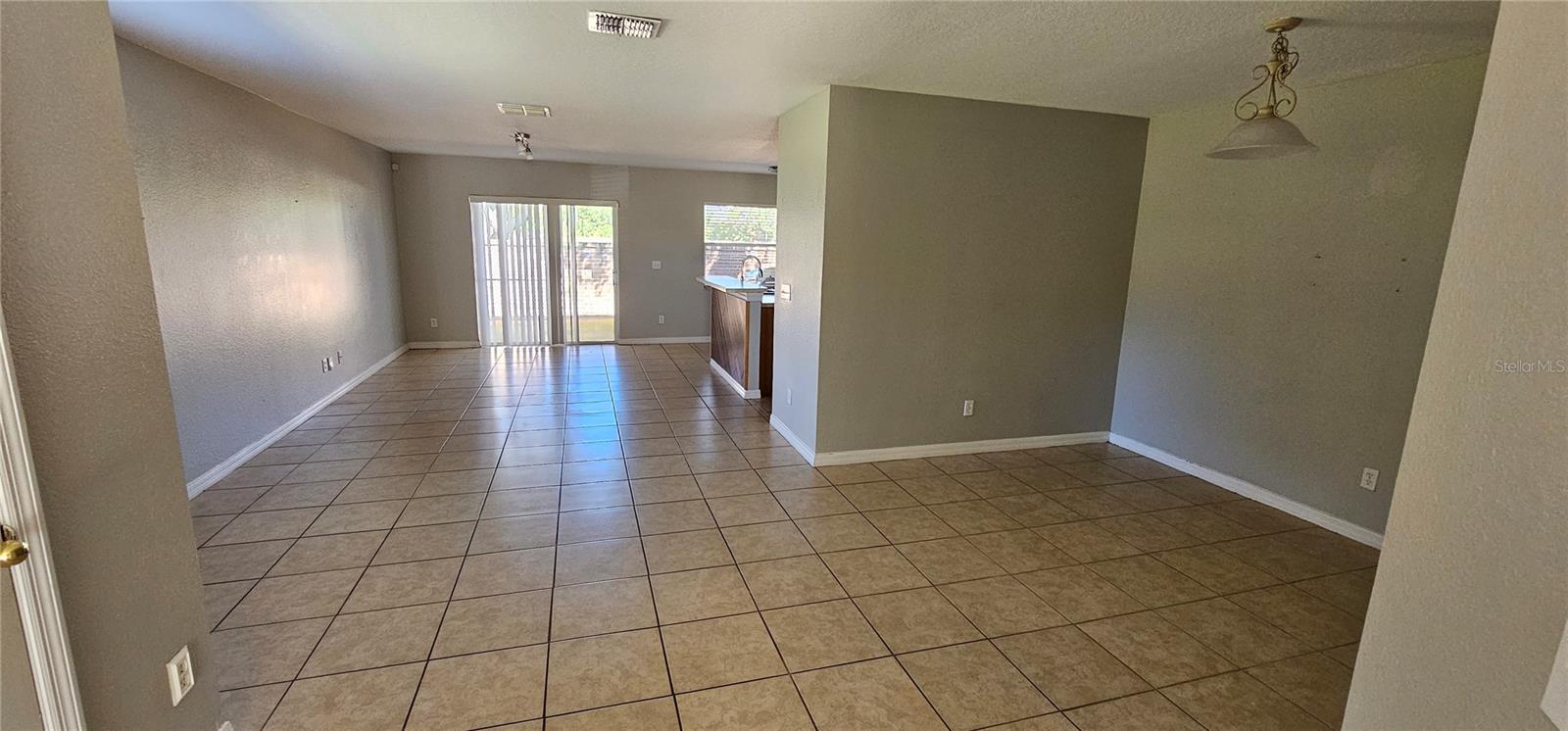 Image 5 of 14 For 776 Cresting Oak Circle 70