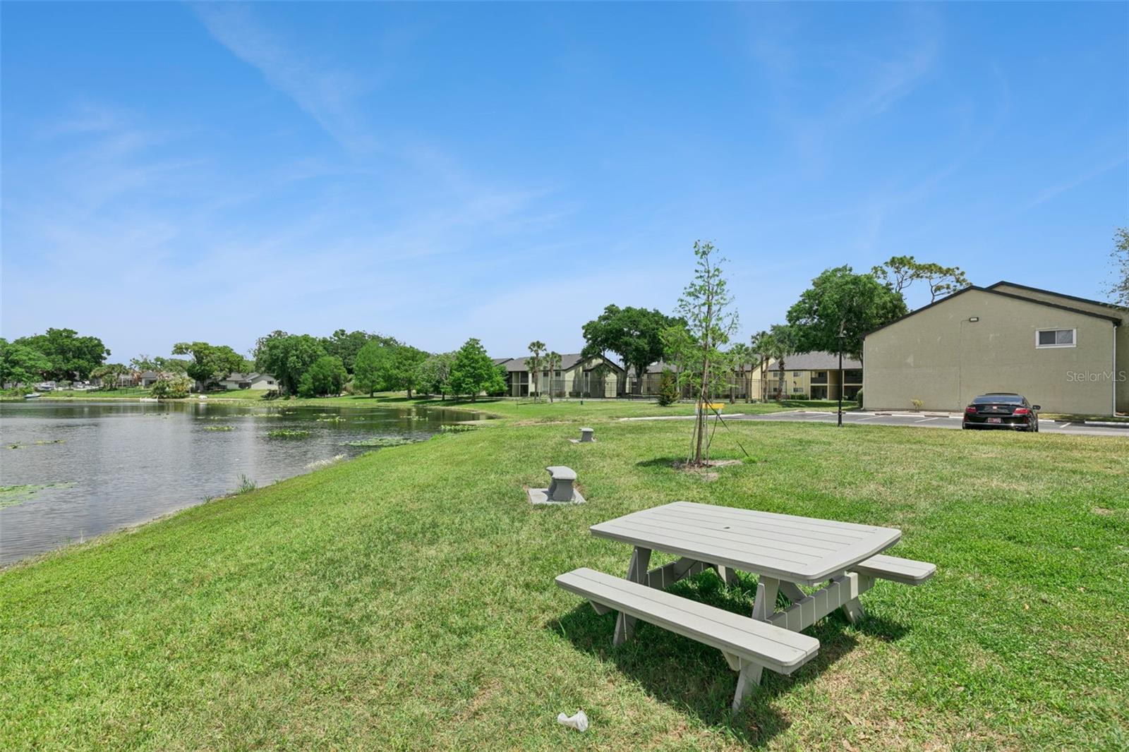 Image 29 of 30 For 900 Lake Destiny Road B