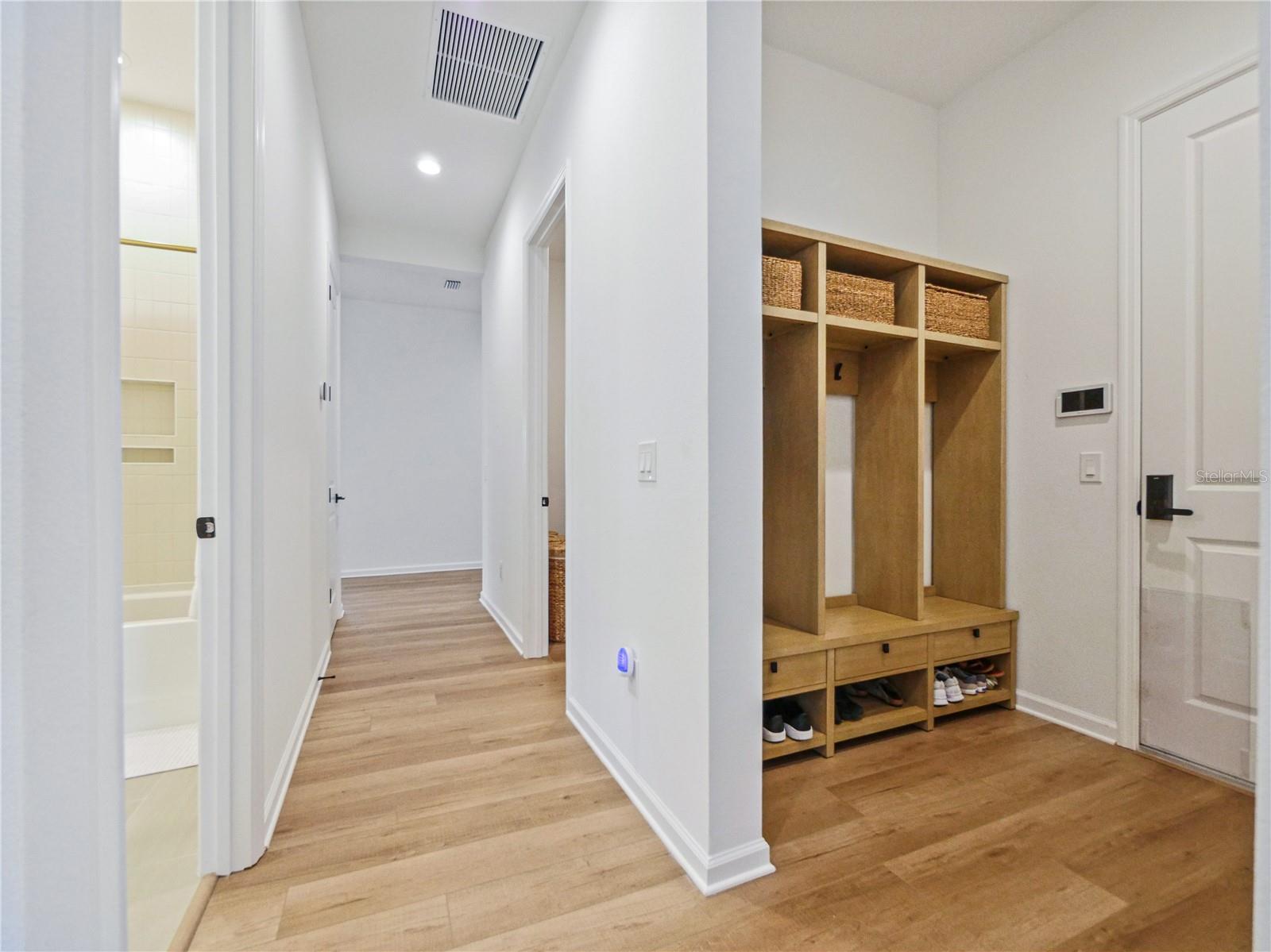 Image 15 of 61 For 6228 Trailblaze Bend