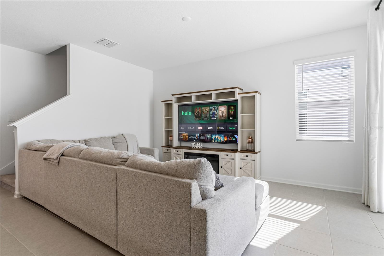 Image 4 of 61 For 3061 Namaste Drive