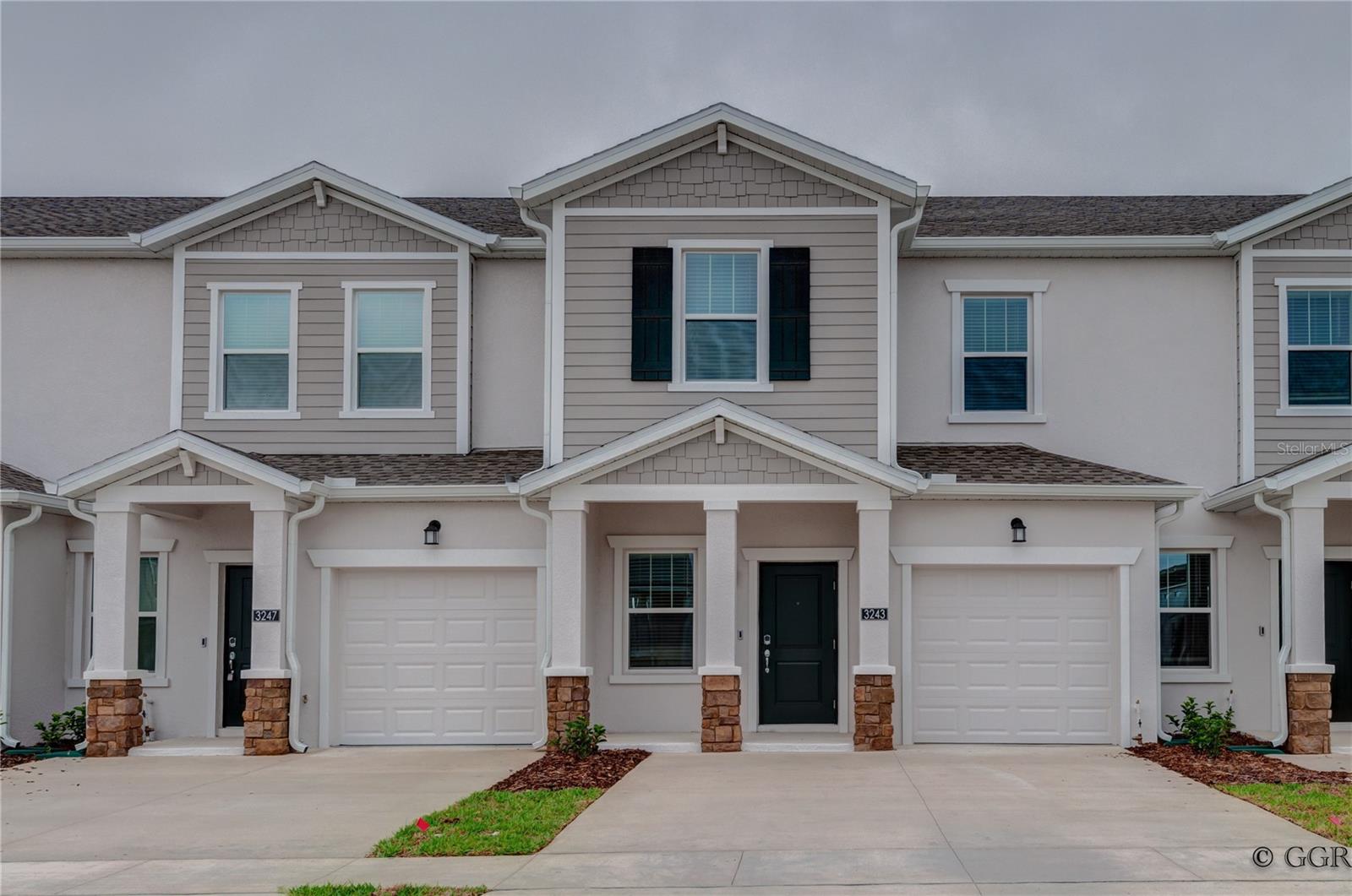 Image 2 of 41 For 3243 Laurent Loop