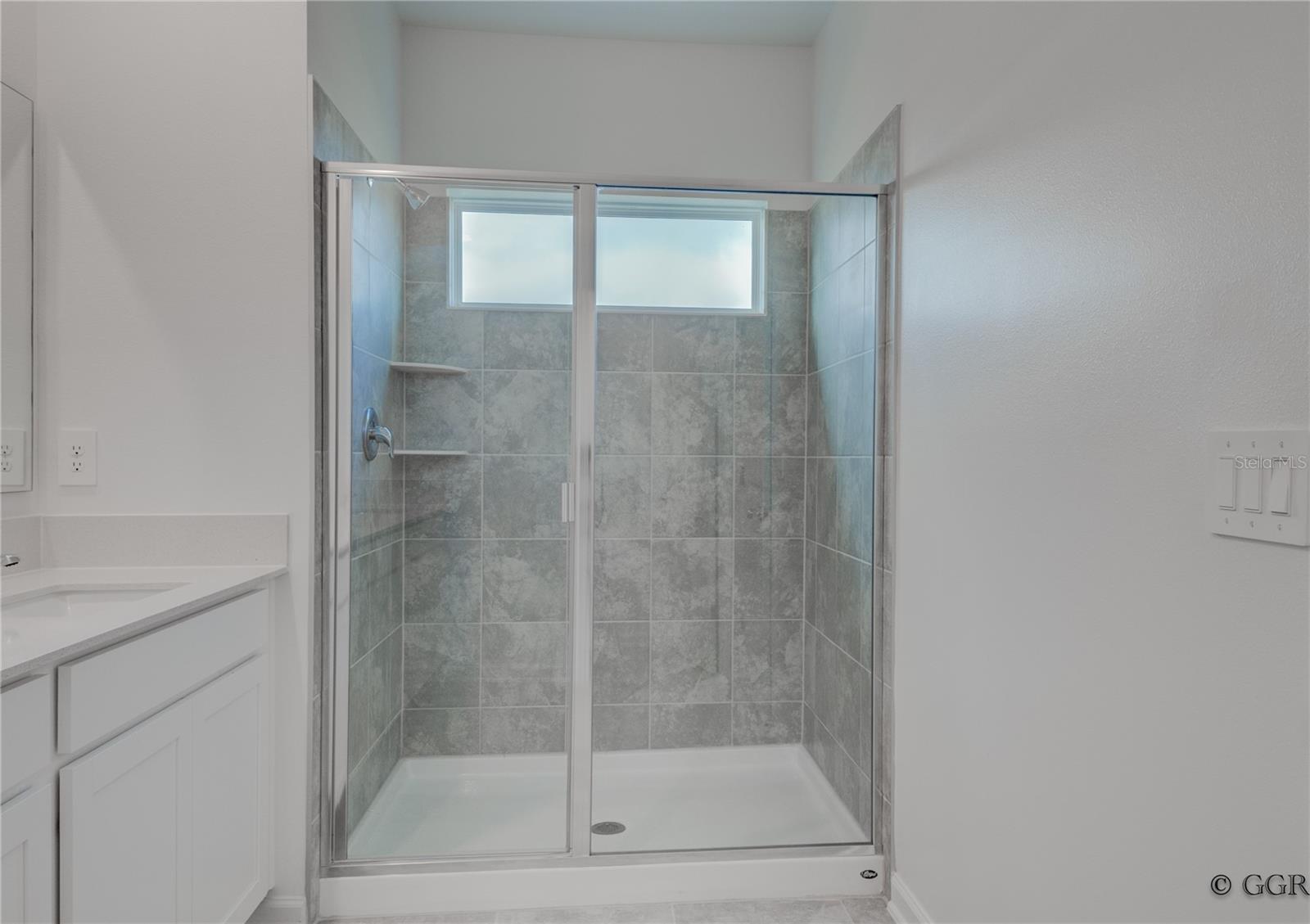 Image 28 of 41 For 3243 Laurent Loop