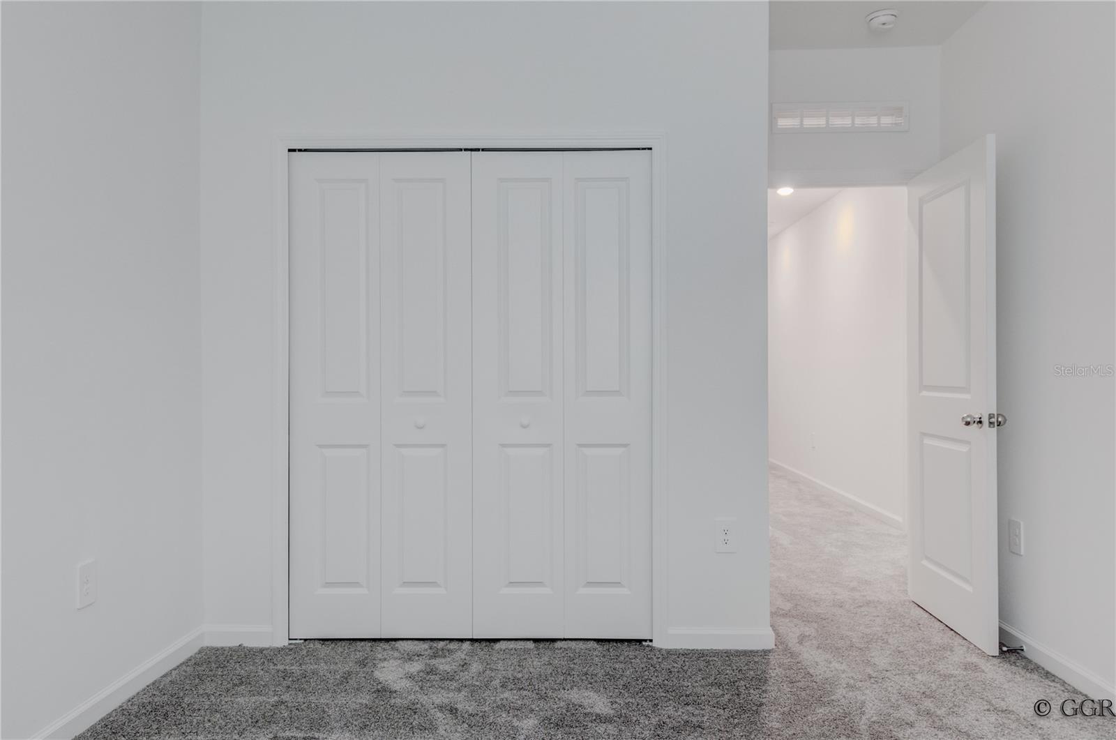 Image 33 of 41 For 3243 Laurent Loop