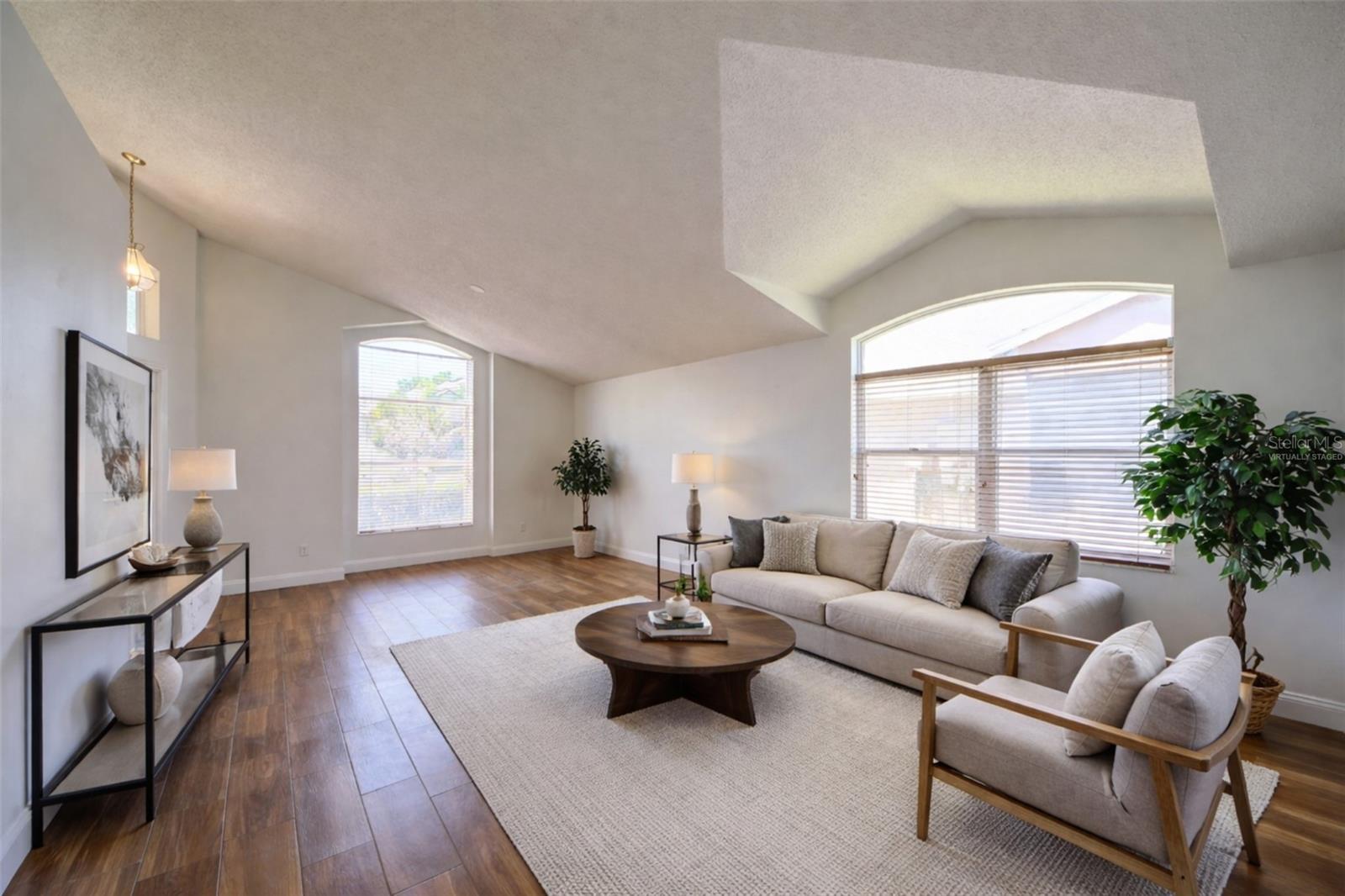 Image 11 of 37 For 635 Rochester Loop