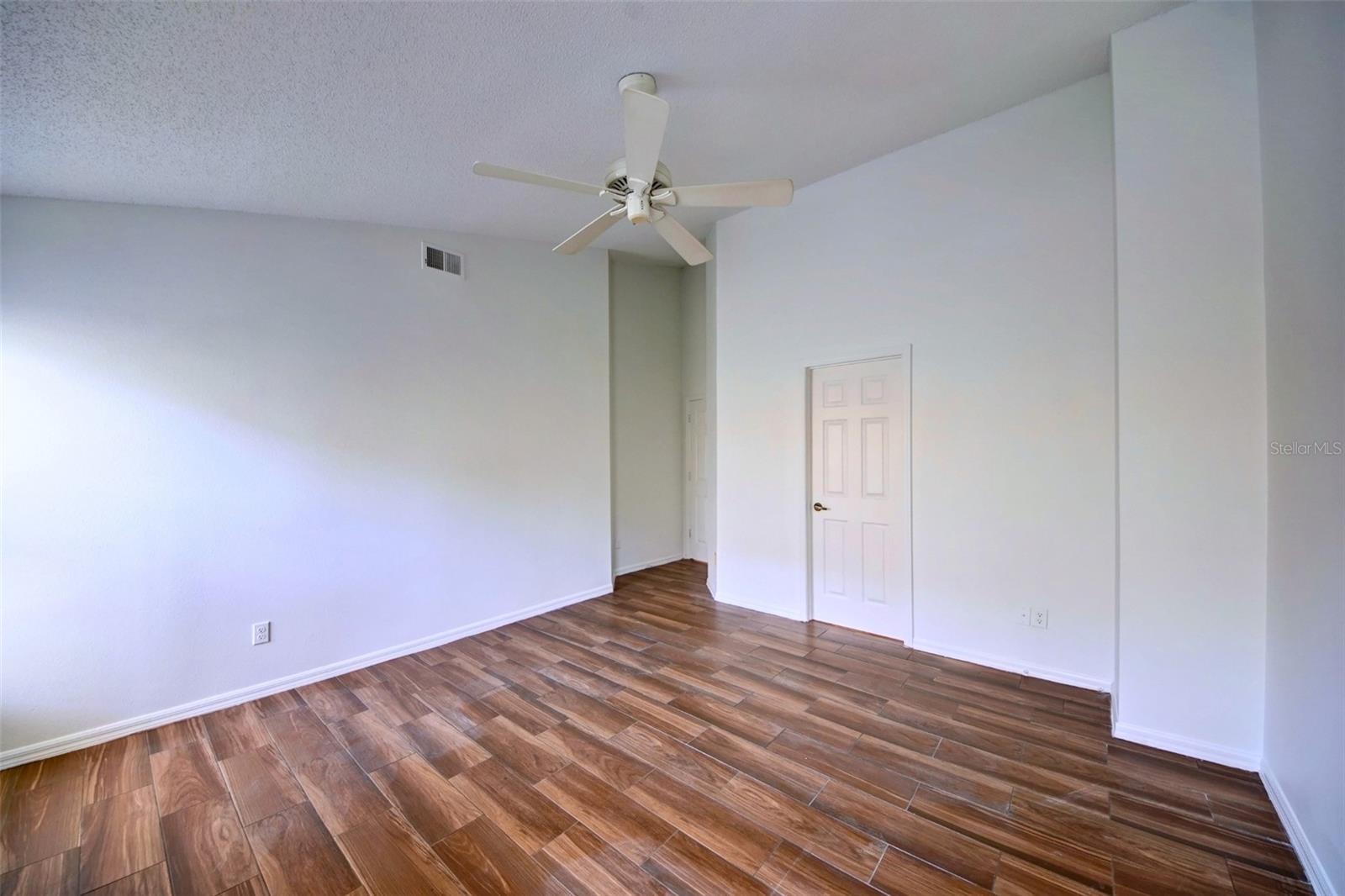 Image 14 of 37 For 635 Rochester Loop