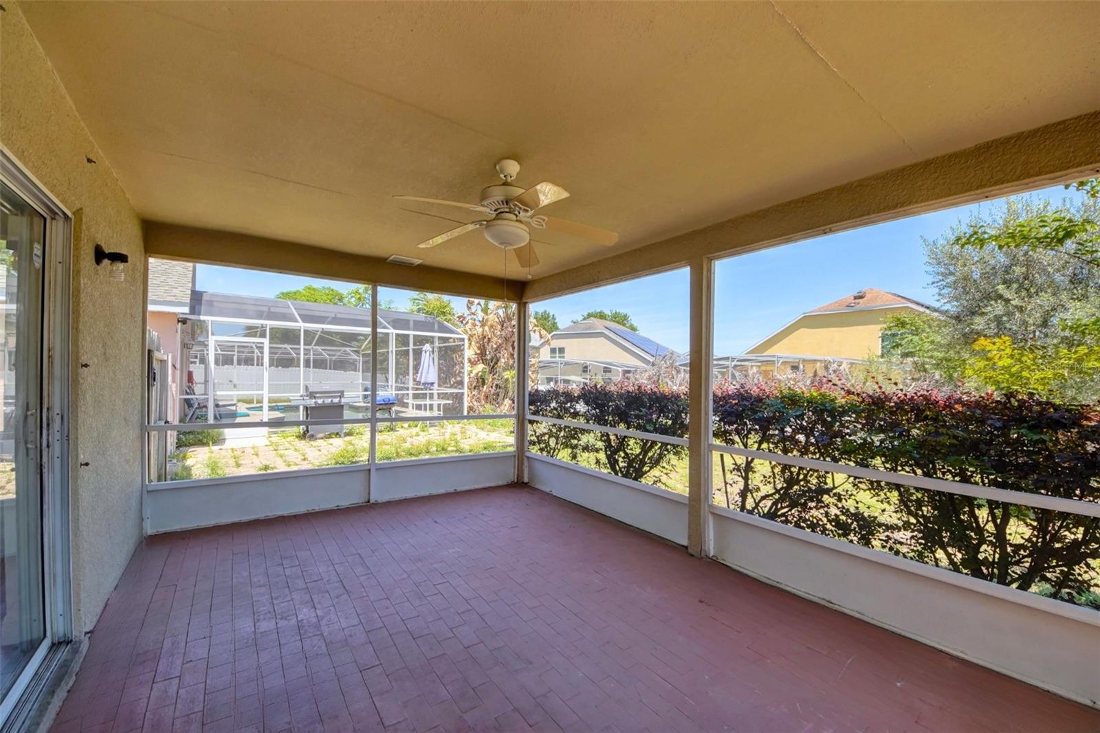 Image 31 of 37 For 635 Rochester Loop