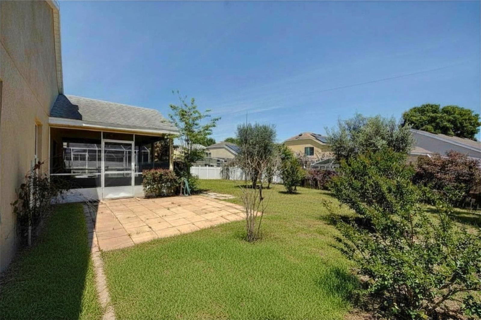 Image 32 of 37 For 635 Rochester Loop