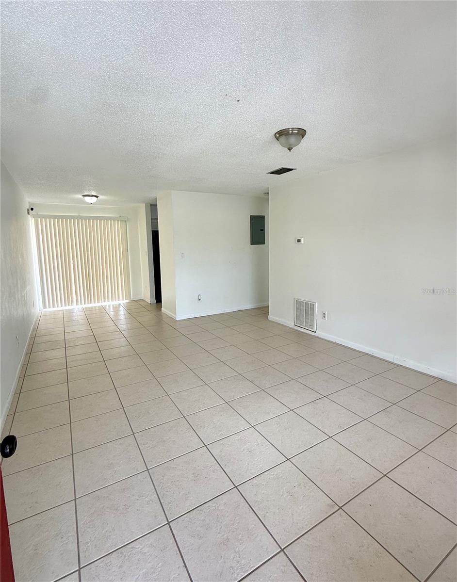 Image 3 of 11 For 2800 113th Avenue B4