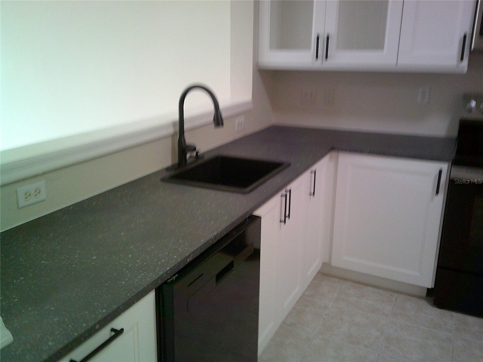 Image 27 of 50 For 6292 Twain Street 107