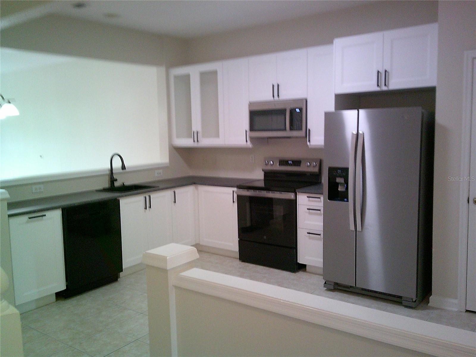 Image 3 of 50 For 6292 Twain Street 107