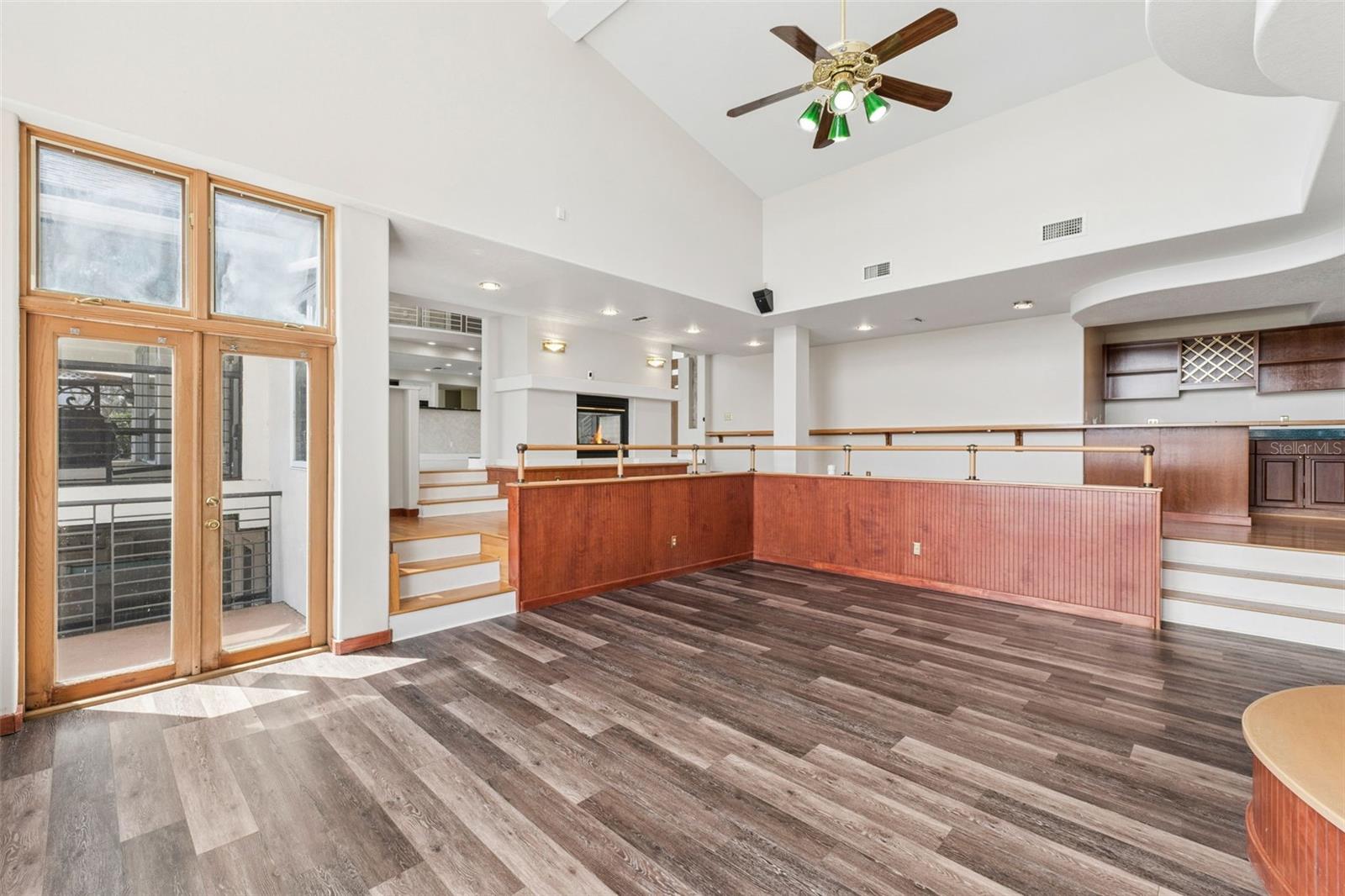 Image 17 of 61 For 4301 Down Point Lane