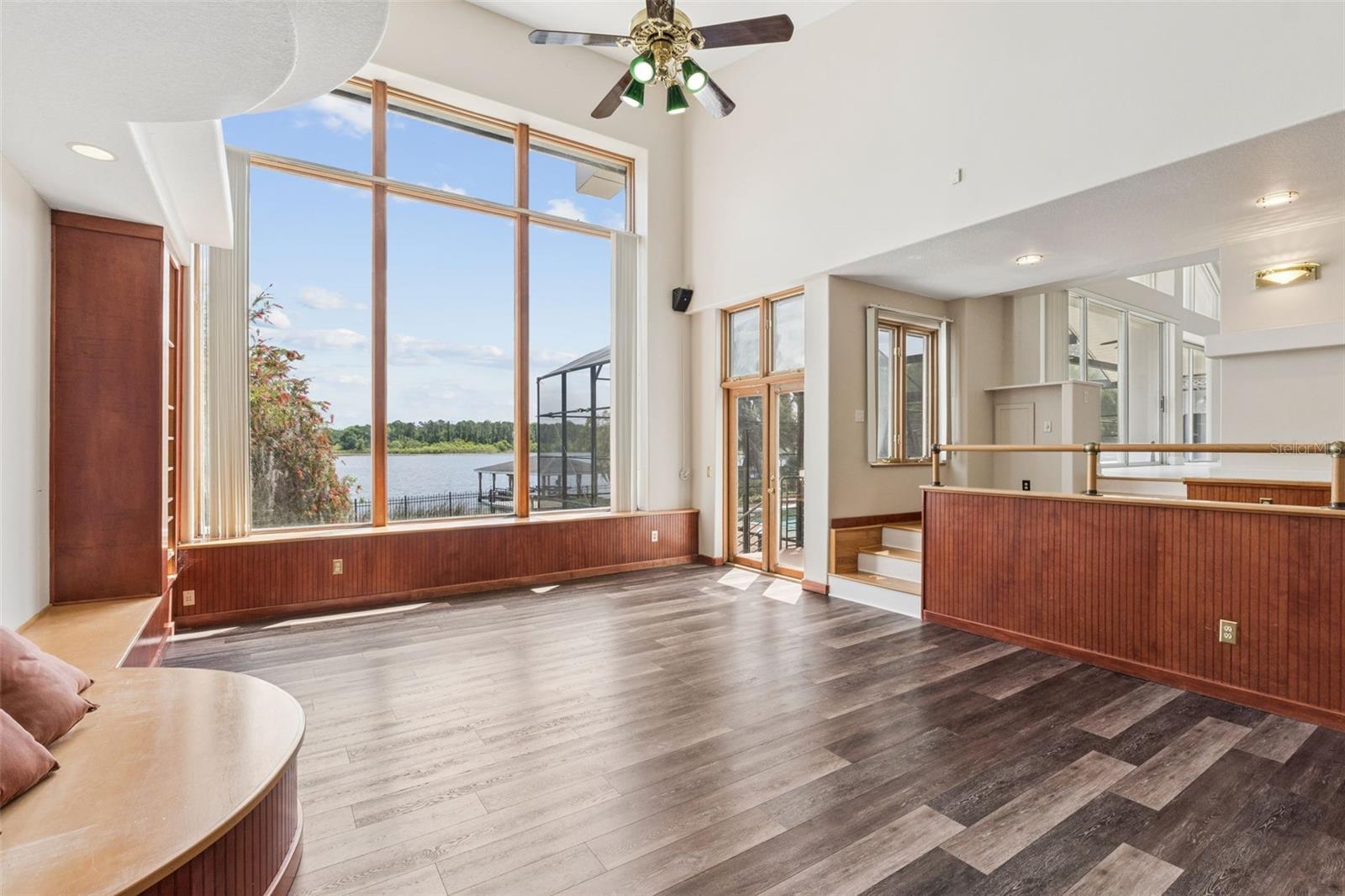 Image 18 of 61 For 4301 Down Point Lane