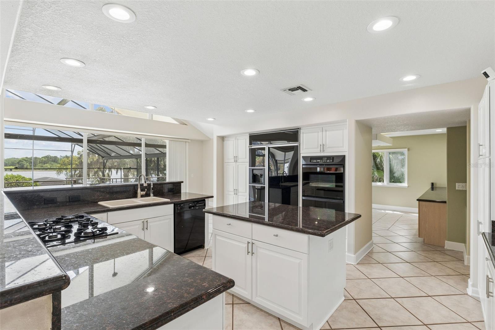 Image 21 of 61 For 4301 Down Point Lane