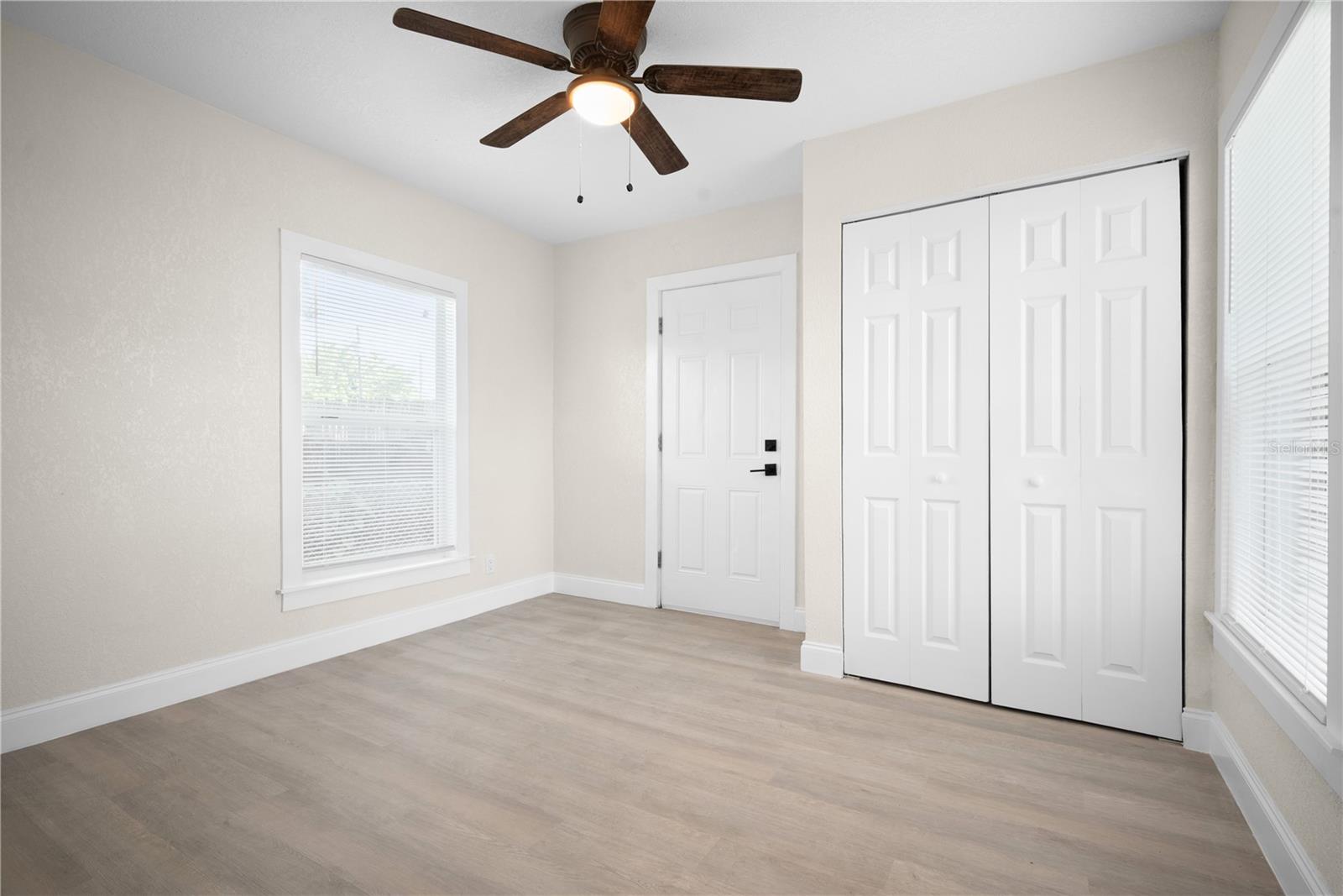 Image 27 of 32 For 3445 40th Street N