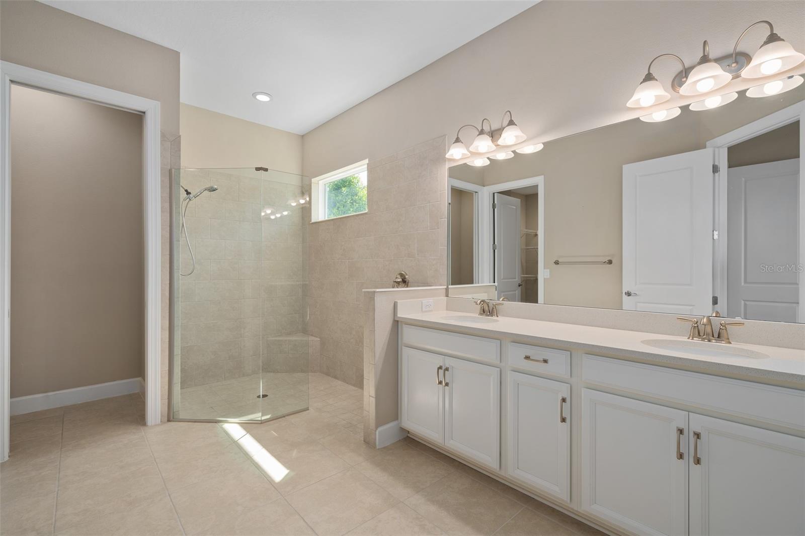 Image 22 of 73 For 1222 Zeek Ridge Street