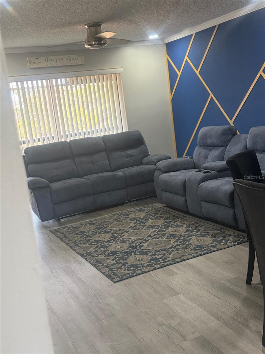 Image 15 of 15 For 4123 Player Cir  509