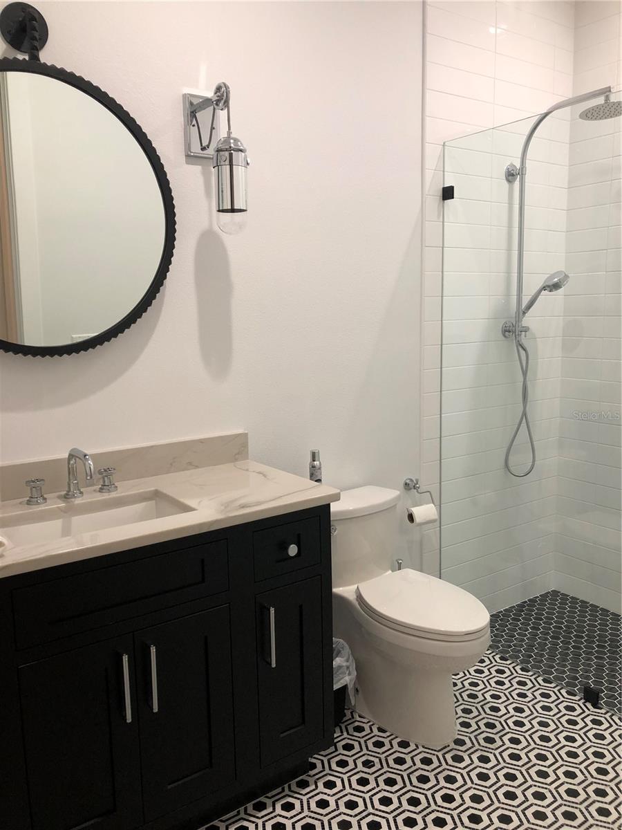 Image 15 of 22 For 802 Hamilton Place Court