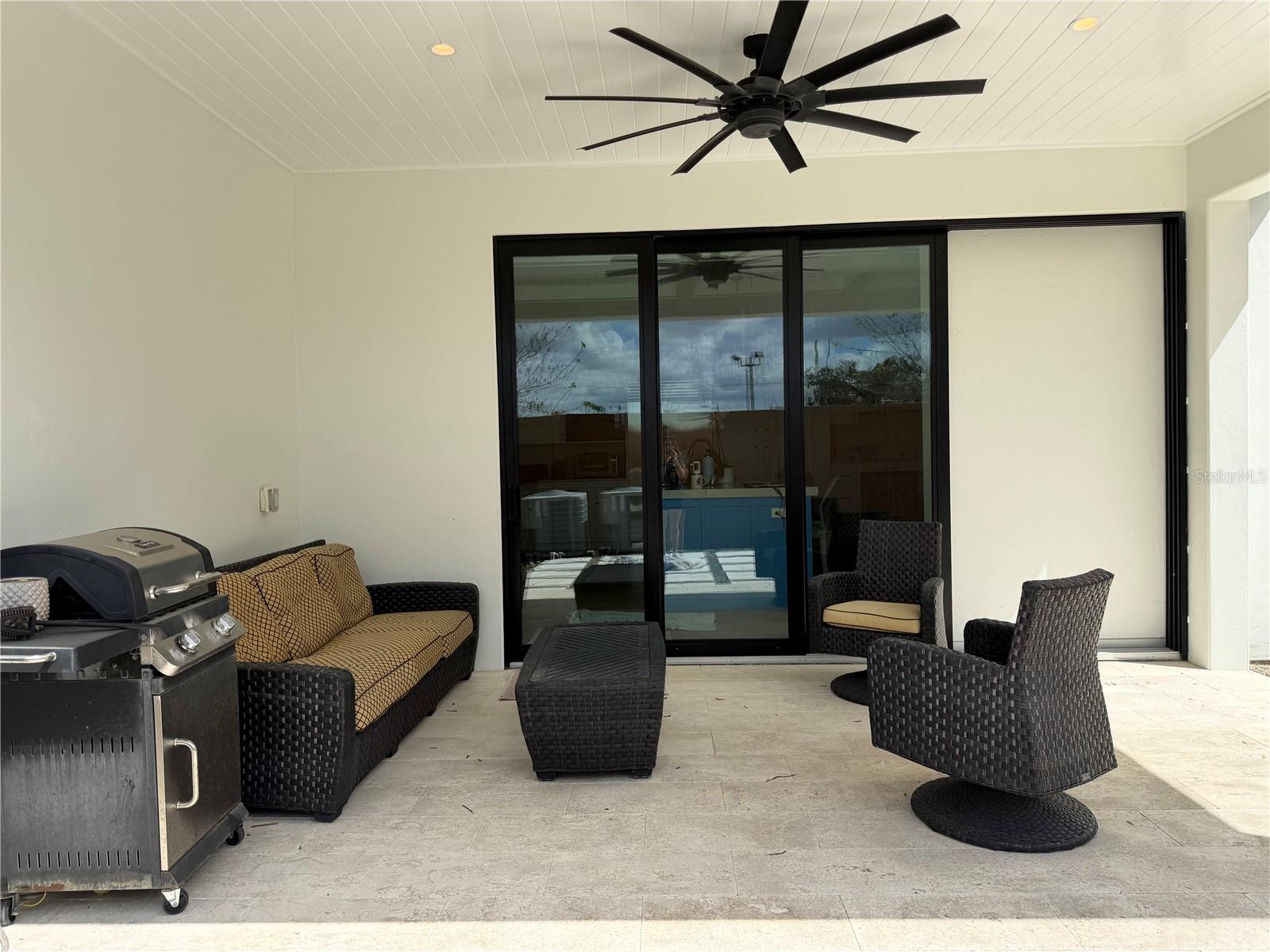 Image 18 of 22 For 802 Hamilton Place Court