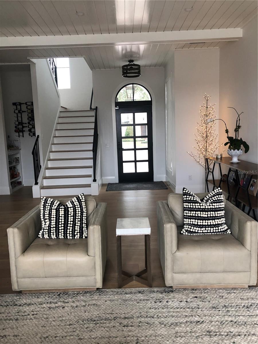 Image 4 of 22 For 802 Hamilton Place Court