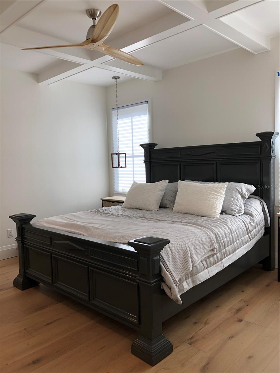 Image 7 of 22 For 802 Hamilton Place Court