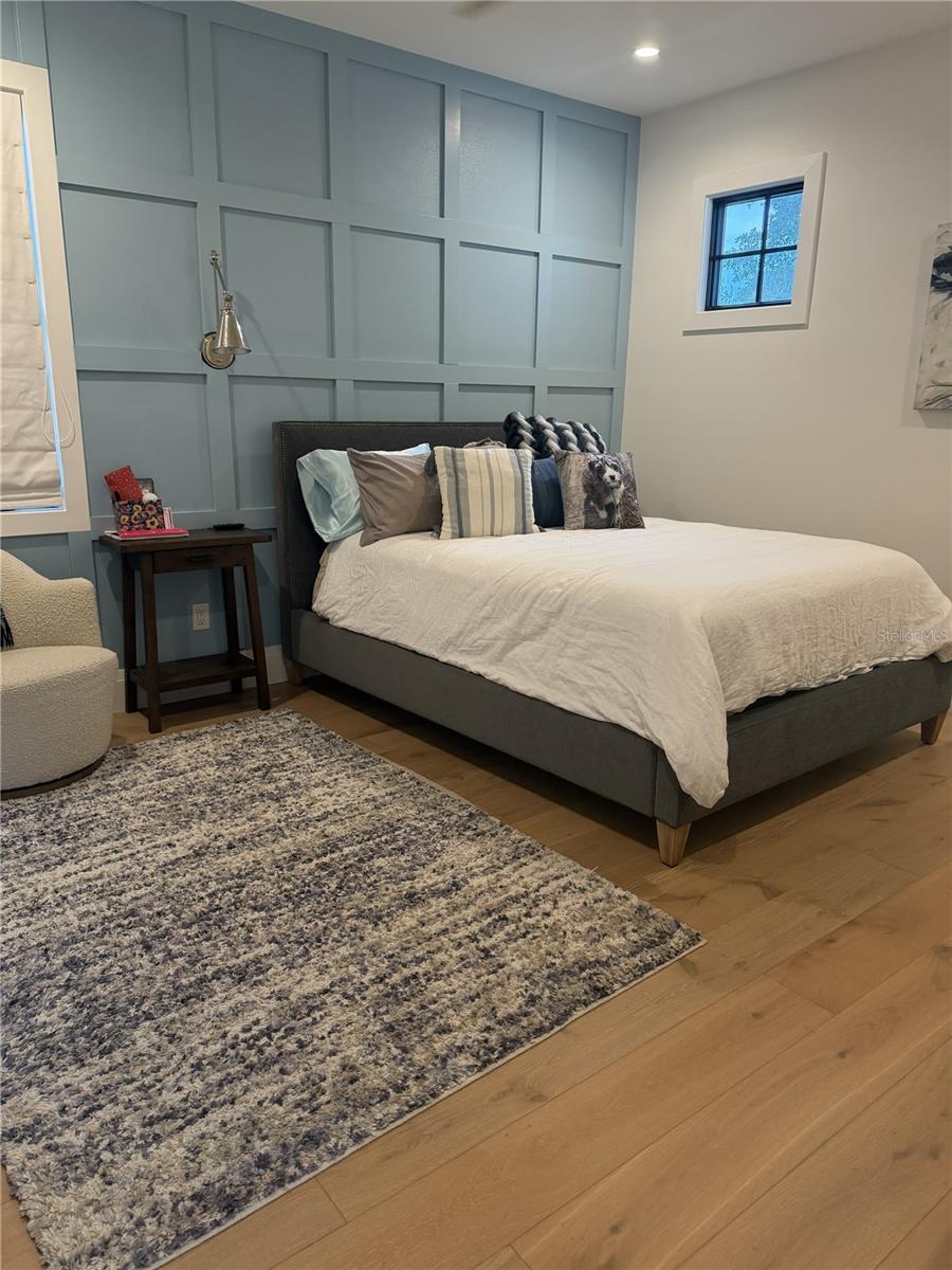 Image 8 of 22 For 802 Hamilton Place Court