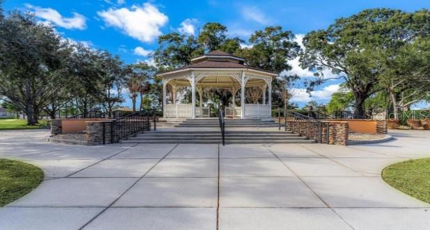 Image 31 of 32 For 530 Setting Sun Drive