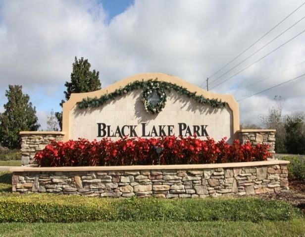 Image 32 of 32 For 530 Setting Sun Drive