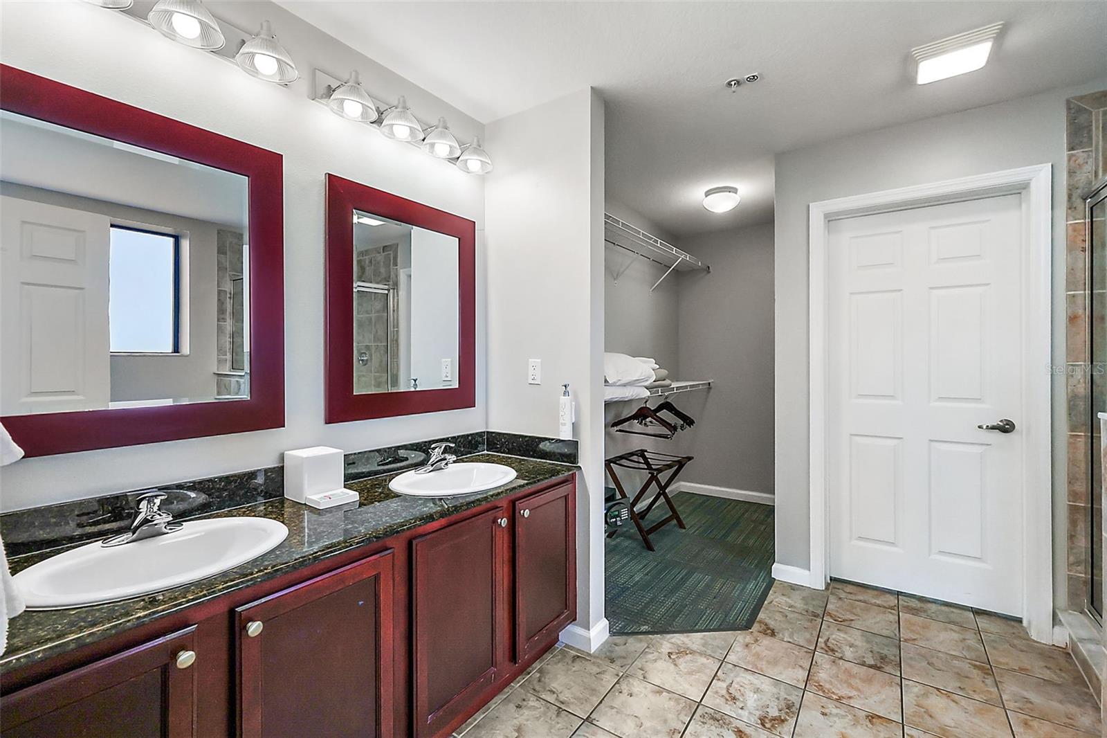 Image 12 of 26 For 14501 Grove Resort Avenue 1614