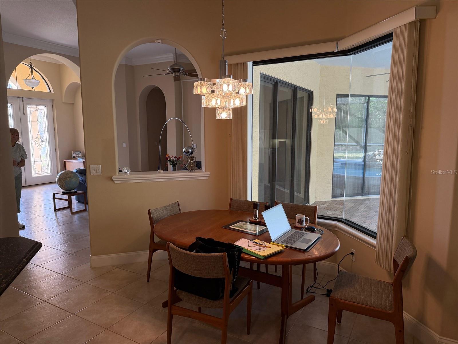 Image 14 of 28 For 31 Woodhollow Lane