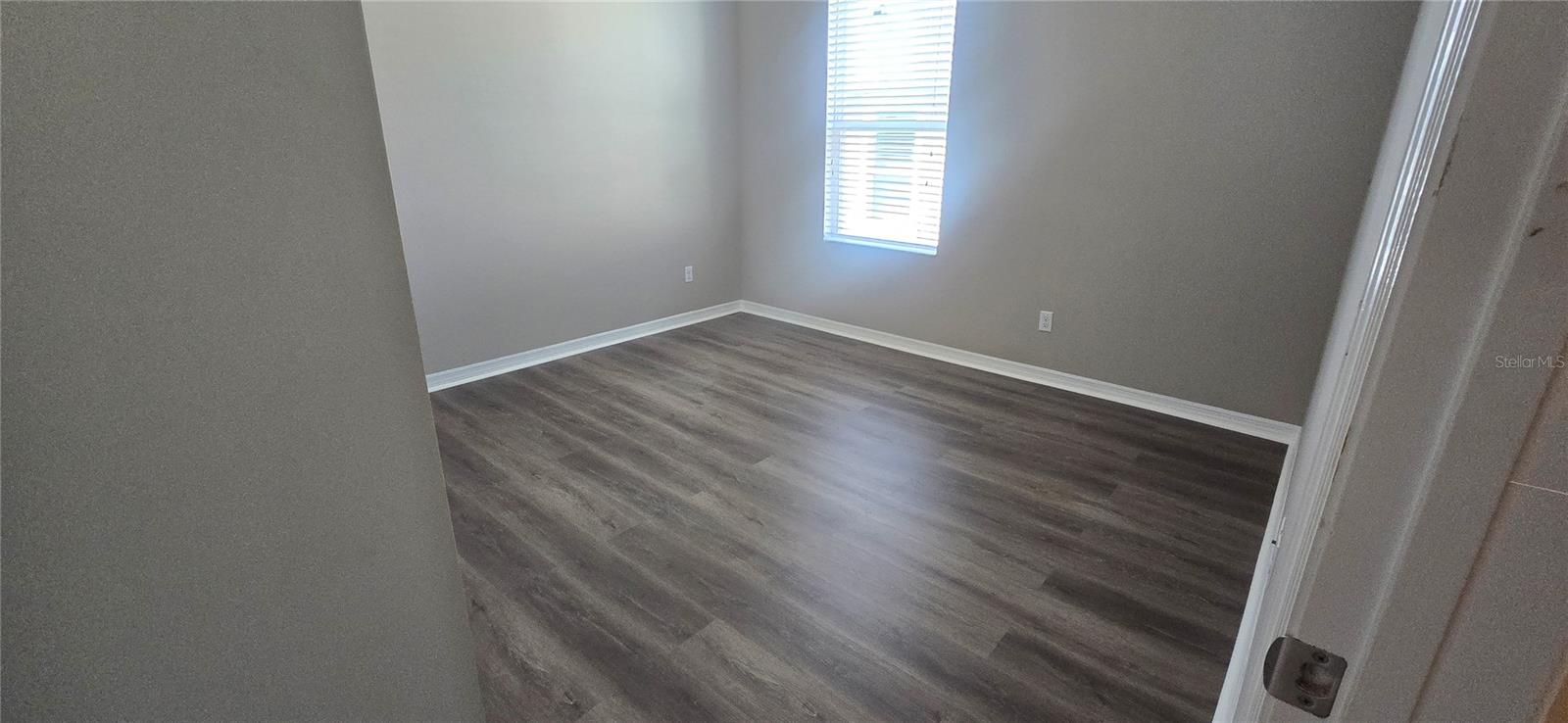 Image 15 of 70 For 7564 Bishop Square Drive