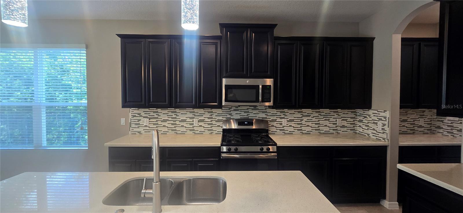 Image 33 of 70 For 7564 Bishop Square Drive