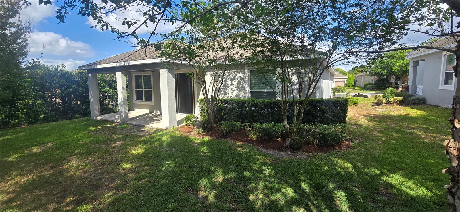 Image 4 of 70 For 7564 Bishop Square Drive