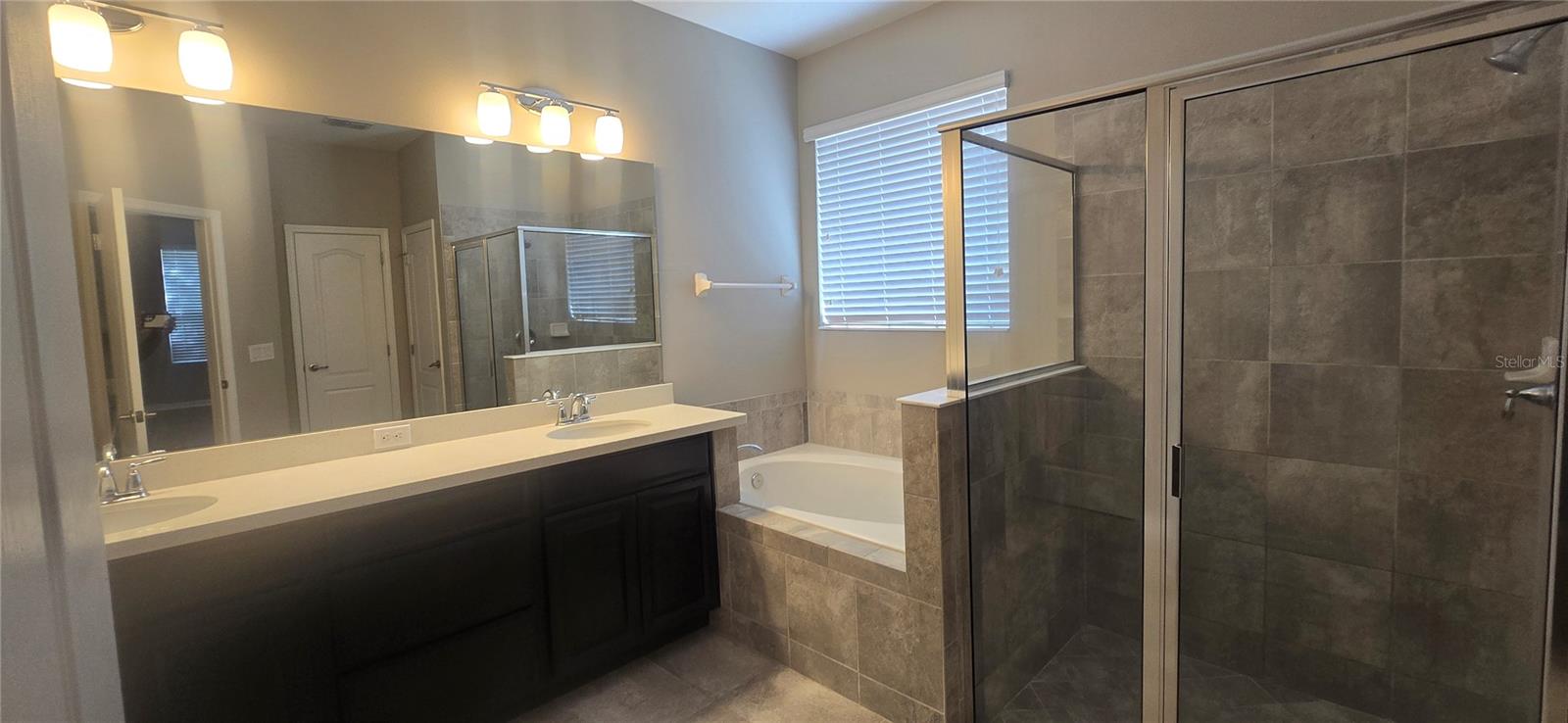 Image 45 of 70 For 7564 Bishop Square Drive