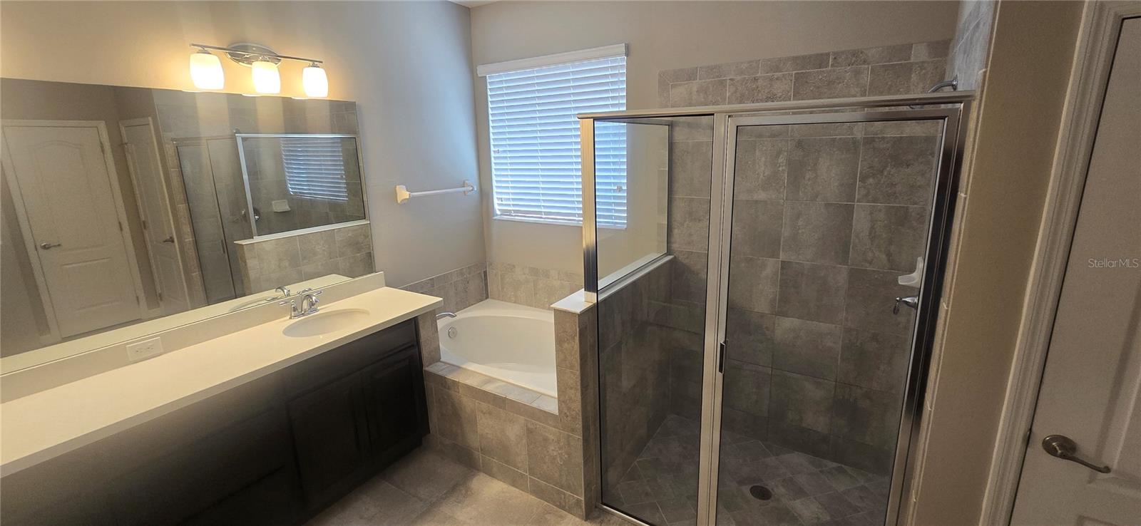 Image 46 of 70 For 7564 Bishop Square Drive