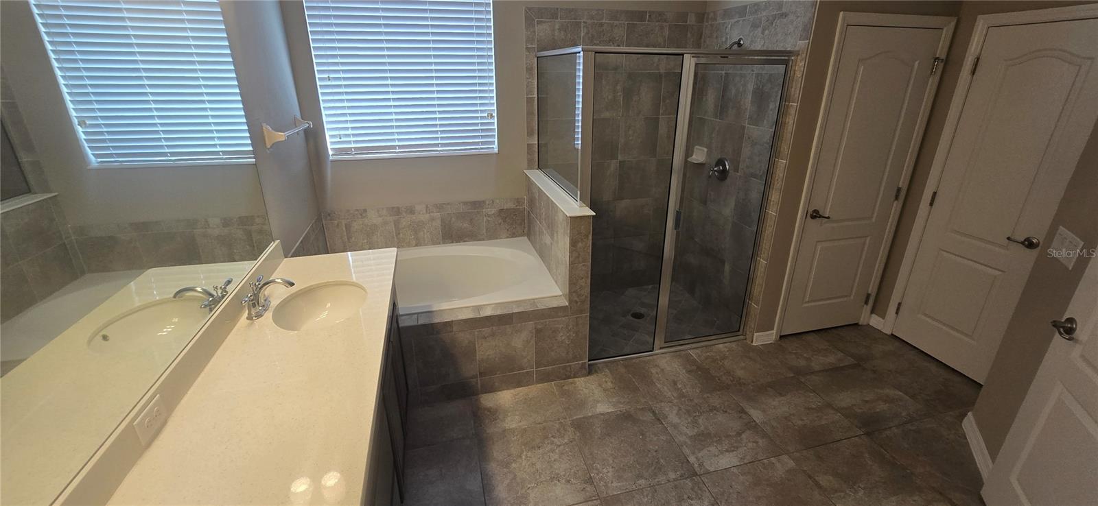 Image 51 of 70 For 7564 Bishop Square Drive