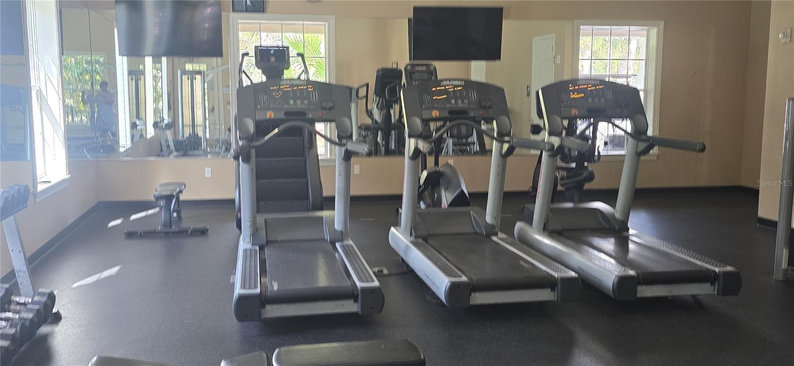 Image 59 of 70 For 7564 Bishop Square Drive