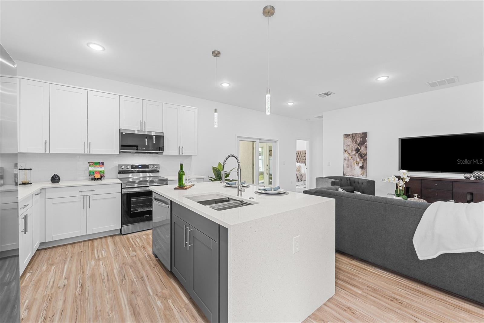 Image 12 of 38 For 3914 Jefferson Street