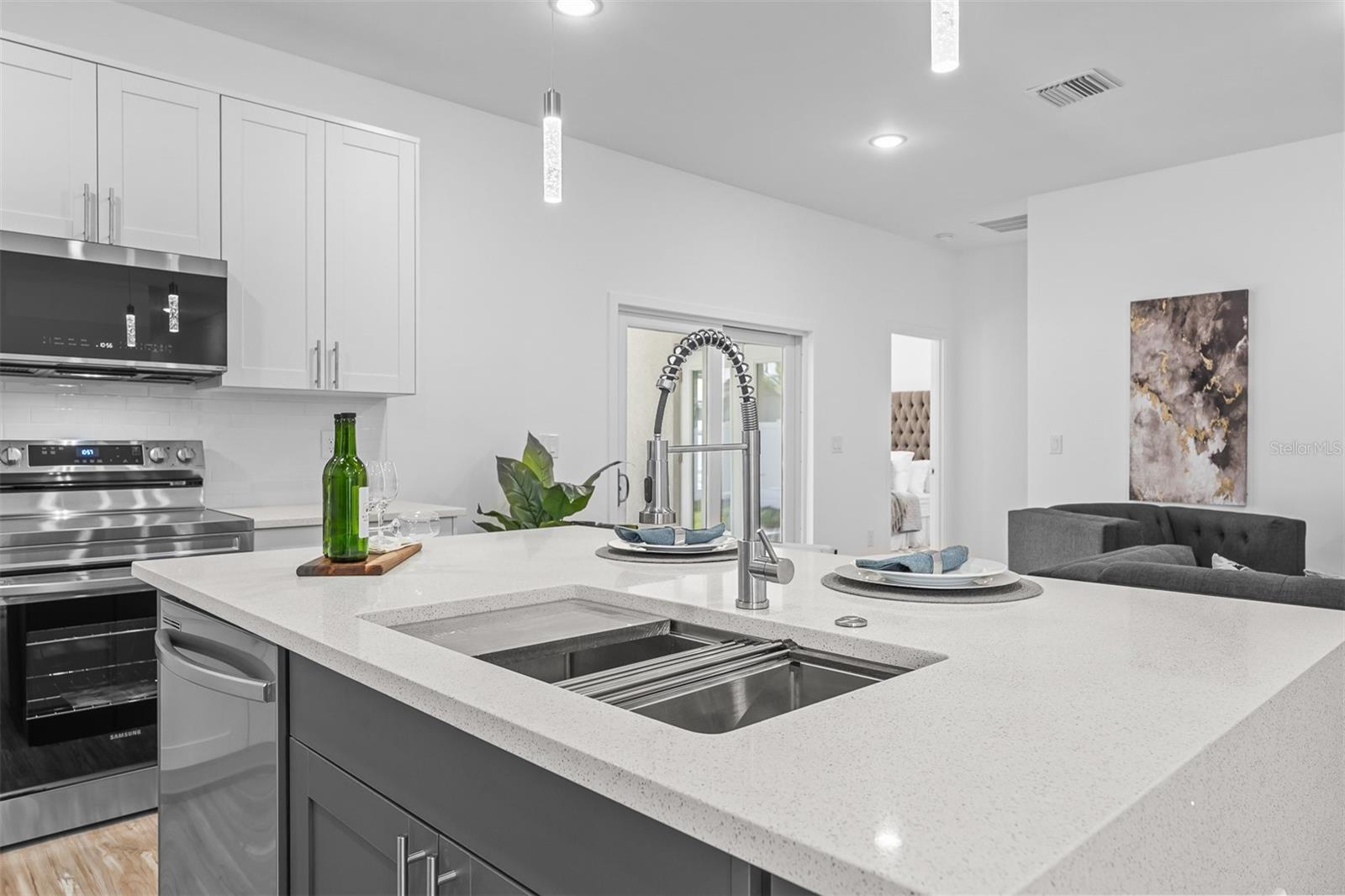 Image 13 of 38 For 3914 Jefferson Street