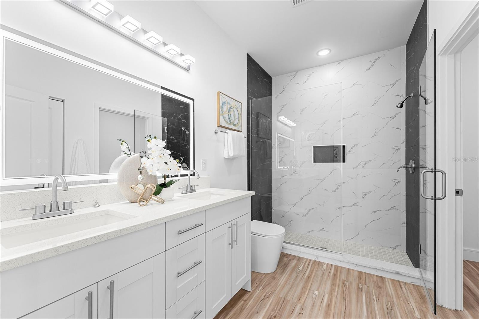 Image 18 of 38 For 3914 Jefferson Street