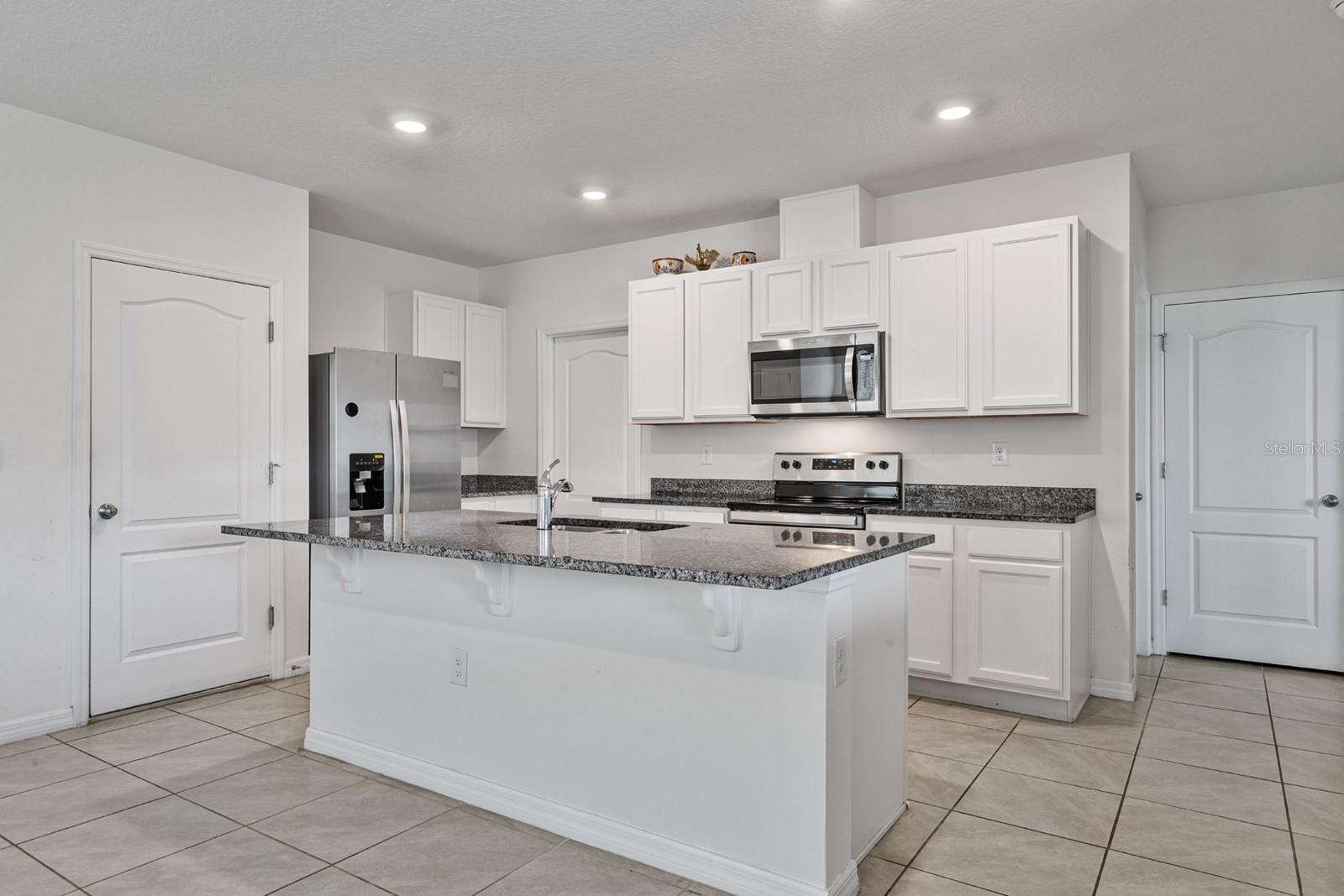 Image 11 of 38 For 3524 Sungrove Circle