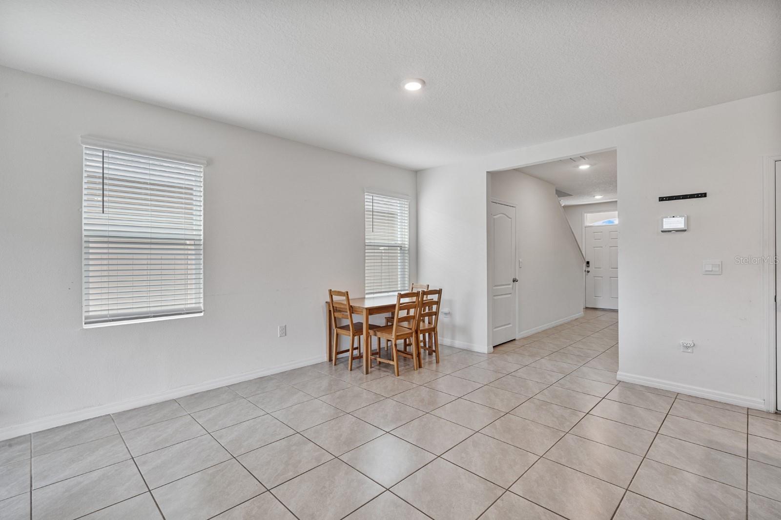 Image 15 of 38 For 3524 Sungrove Circle