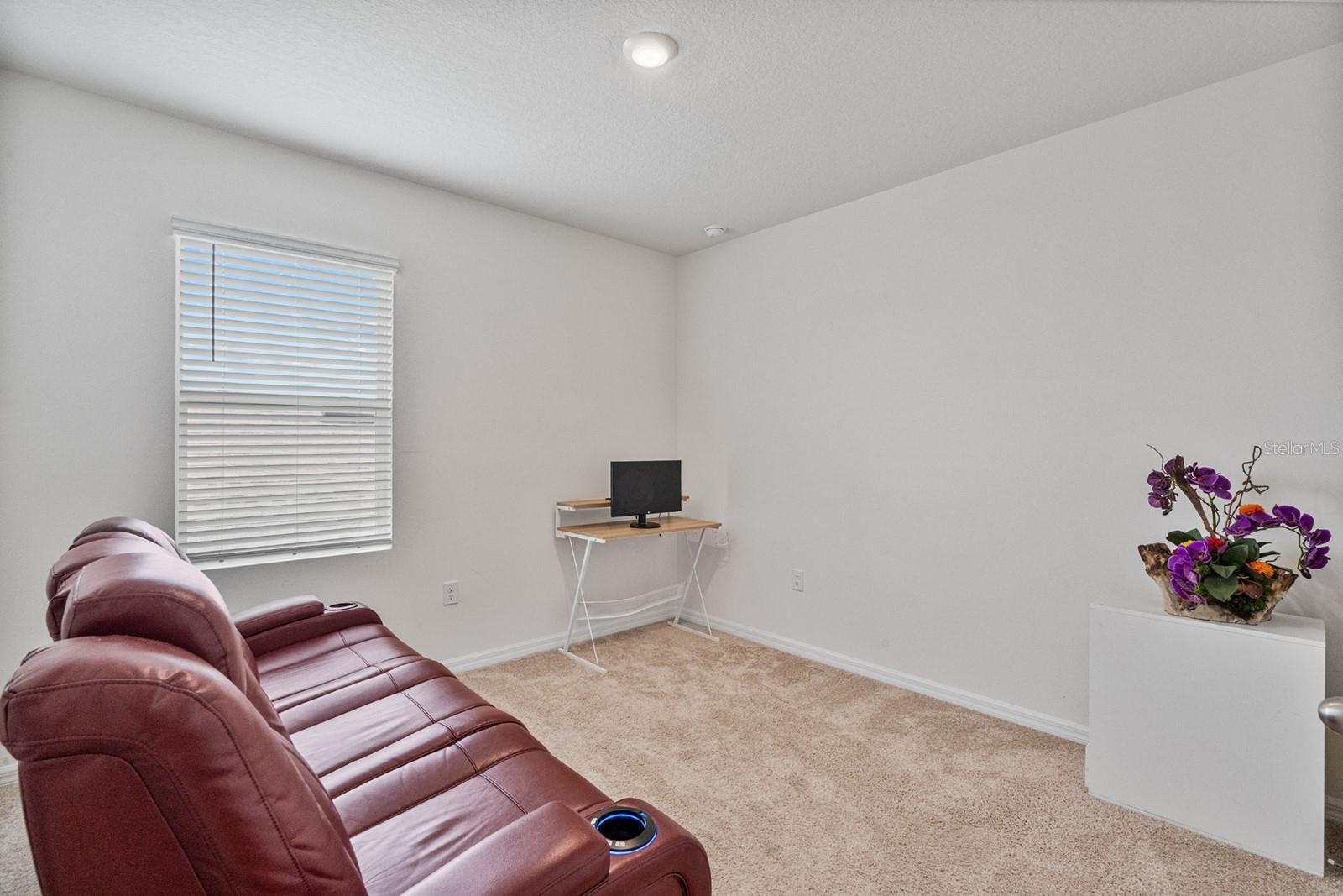 Image 26 of 38 For 3524 Sungrove Circle