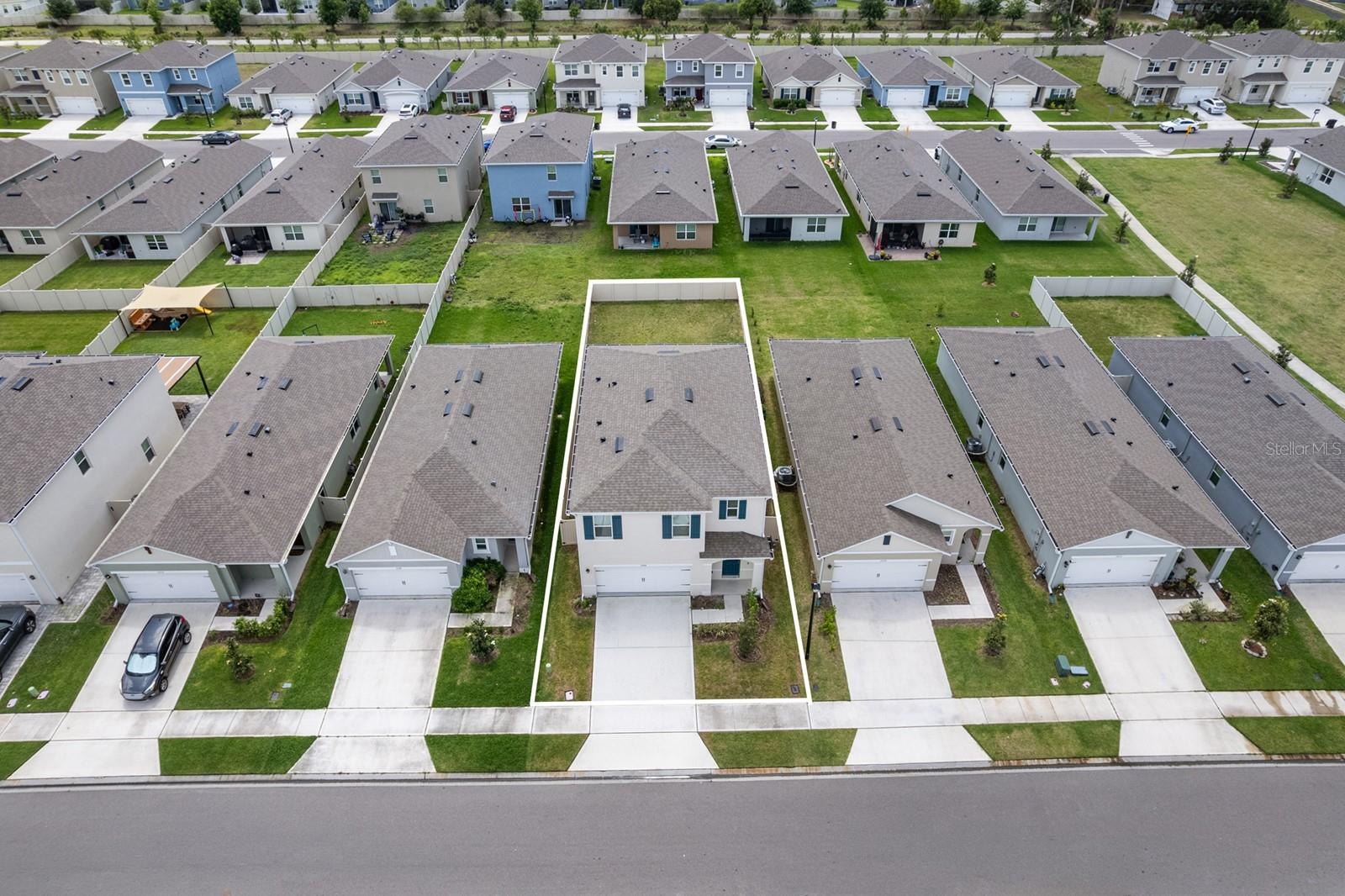 Image 37 of 38 For 3524 Sungrove Circle