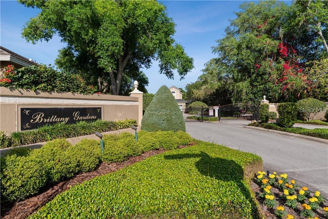 Image 2 of 22 For 2652 Queen Mary Place